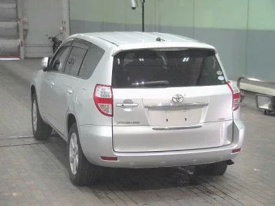 Toyota VANGUARD  с аукциона в Японии