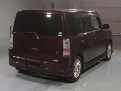 Toyota BB  с аукциона в Японии