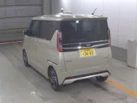 Nissan ROOX лот № 3060 оценка 6  с аукциона в Японии 1