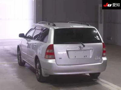 Toyota COROLLA FIELDER  с аукциона в Японии