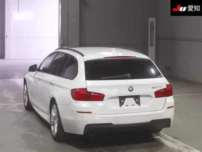 BMW 5-Series  с аукциона в Японии