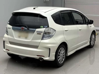 Honda FIT  с аукциона в Японии