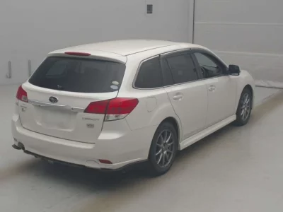 Subaru LEGACY  с аукциона в Японии