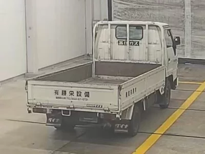 Toyota DYNA  с аукциона в Японии