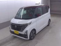 Nissan ROOX лот № 3064 оценка 5  с аукциона в Японии 2