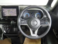 Nissan ROOX лот № 3064 оценка 5  с аукциона в Японии 4