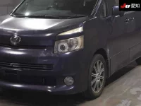 Toyota VOXY лот № 30532 оценка 3  с аукциона в Японии 6