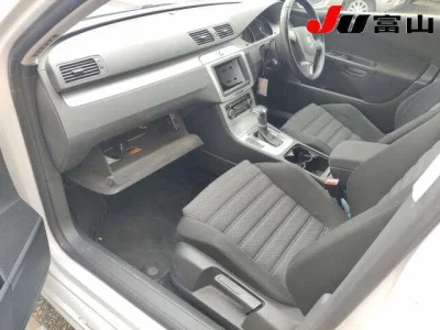 Volkswagen PASSAT VARIANT  с аукциона в Японии