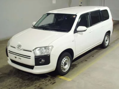 Toyota PROBOX  с аукциона в Японии