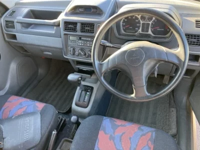 Mitsubishi PAJERO MINI