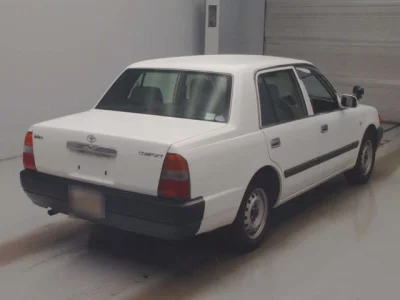 Toyota COMFORT  с аукциона в Японии