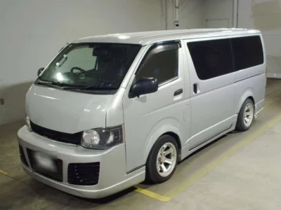 Toyota HIACE VAN  с аукциона в Японии