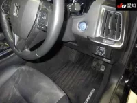 Toyota CROWN лот № 4212 оценка 4.5  с аукциона в Японии 4