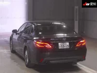 Toyota CROWN лот № 4212 оценка 4.5  с аукциона в Японии 1