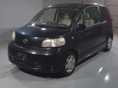 Toyota PORTE  с аукциона в Японии