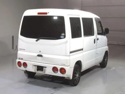Mitsubishi MINICAB VAN