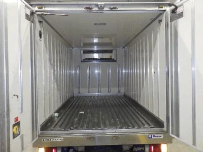 Isuzu ELF  с аукциона в Японии