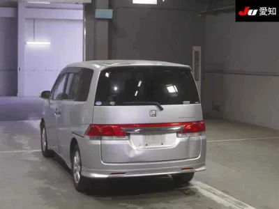 Honda STEP WAGON  с аукциона в Японии