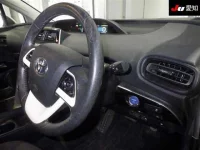 Toyota PRIUS лот № 30497 оценка 3.5  с аукциона в Японии 4