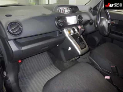 Toyota COROLLA RUMION