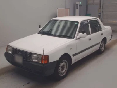 Toyota COMFORT  с аукциона в Японии