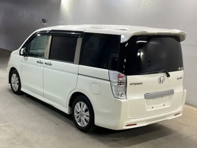 Honda STEP WAGON