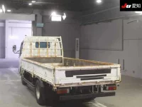 Hino DUTRO лот № 8042 оценка 3  с аукциона в Японии 1