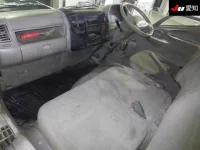 Hino DUTRO лот № 8042 оценка 3  с аукциона в Японии 2