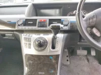 Honda ELYSION лот № 86 оценка 4  с аукциона в Японии 4