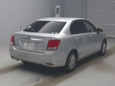 Toyota COROLLA AXIO  с аукциона в Японии