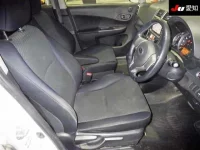 Subaru TREZIA лот № 30581 оценка 4  с аукциона в Японии 5