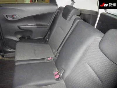 Subaru TREZIA  с аукциона в Японии