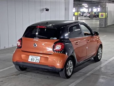 Smart FORFOUR  с аукциона в Японии