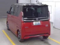 Nissan ROOX лот № 3091 оценка 4.5  с аукциона в Японии 1