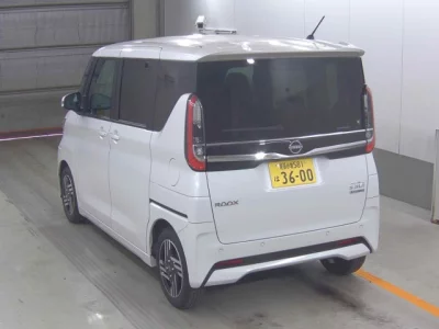 Nissan ROOX