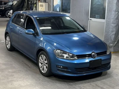 Volkswagen GOLF  с аукциона в Японии