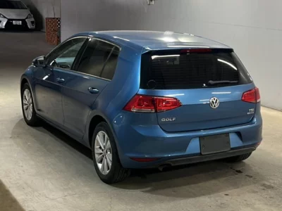 Volkswagen GOLF  с аукциона в Японии