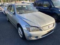 Toyota ALTEZZA лот № 2206 оценка 0  с аукциона в Японии 2