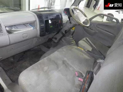 Hino DUTRO  с аукциона в Японии