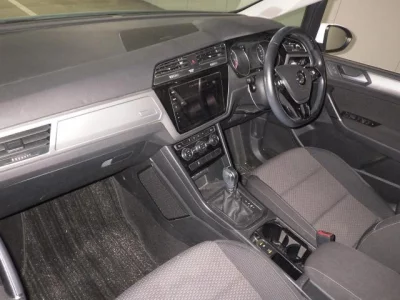 Volkswagen GOLF TOURAN  с аукциона в Японии