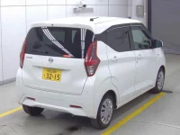 Nissan DAYZ лот № 3098 оценка 4.5  с аукциона в Японии 3