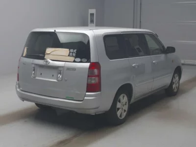 Toyota SUCCEED