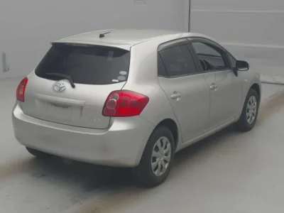 Toyota AURIS  с аукциона в Японии