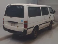 Toyota HIACE VAN лот № 62063 оценка R  с аукциона в Японии 1