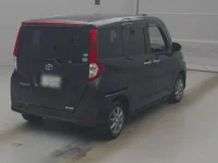 Toyota ROOMY лот № 77019 оценка RA  с аукциона в Японии 1