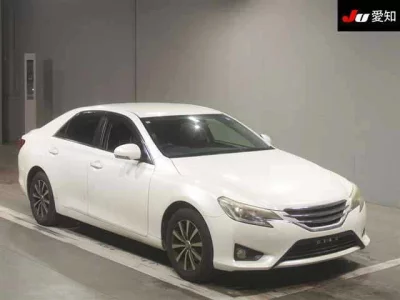 Toyota MARK X  с аукциона в Японии