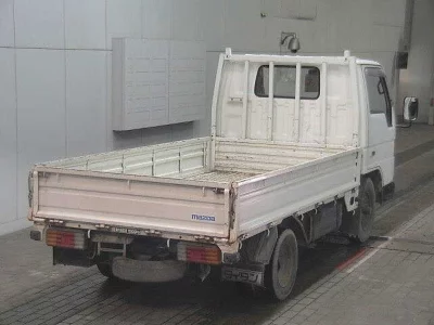 Mazda TITAN  с аукциона в Японии