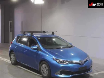 Toyota AURIS  с аукциона в Японии