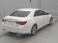 Toyota MARK X лот № 77027 оценка R  с аукциона в Японии 1