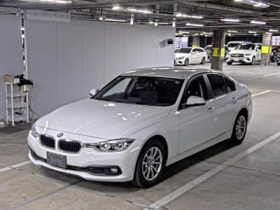 BMW 3-Series  с аукциона в Японии